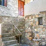 Pefkopetro Loft * La Canea