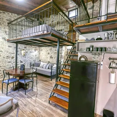 Pefkopetro Loft Hébergement de vacances La Canée