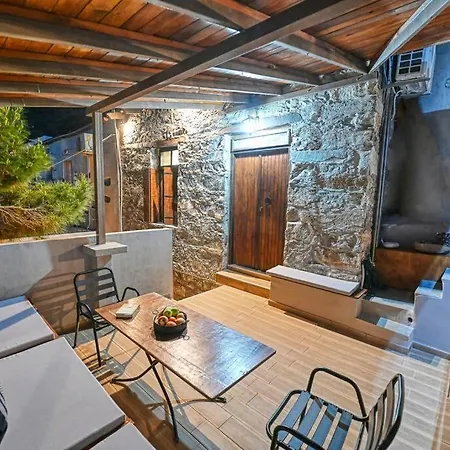 Pefkopetro Loft